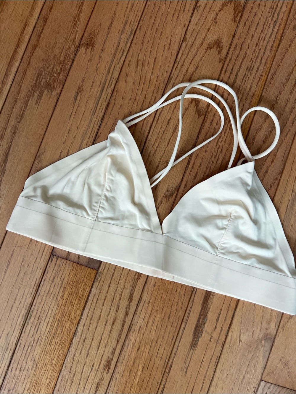 Urban Outfitters Out From Under Cream Seamless Strappy Triangle Bralette, Size L